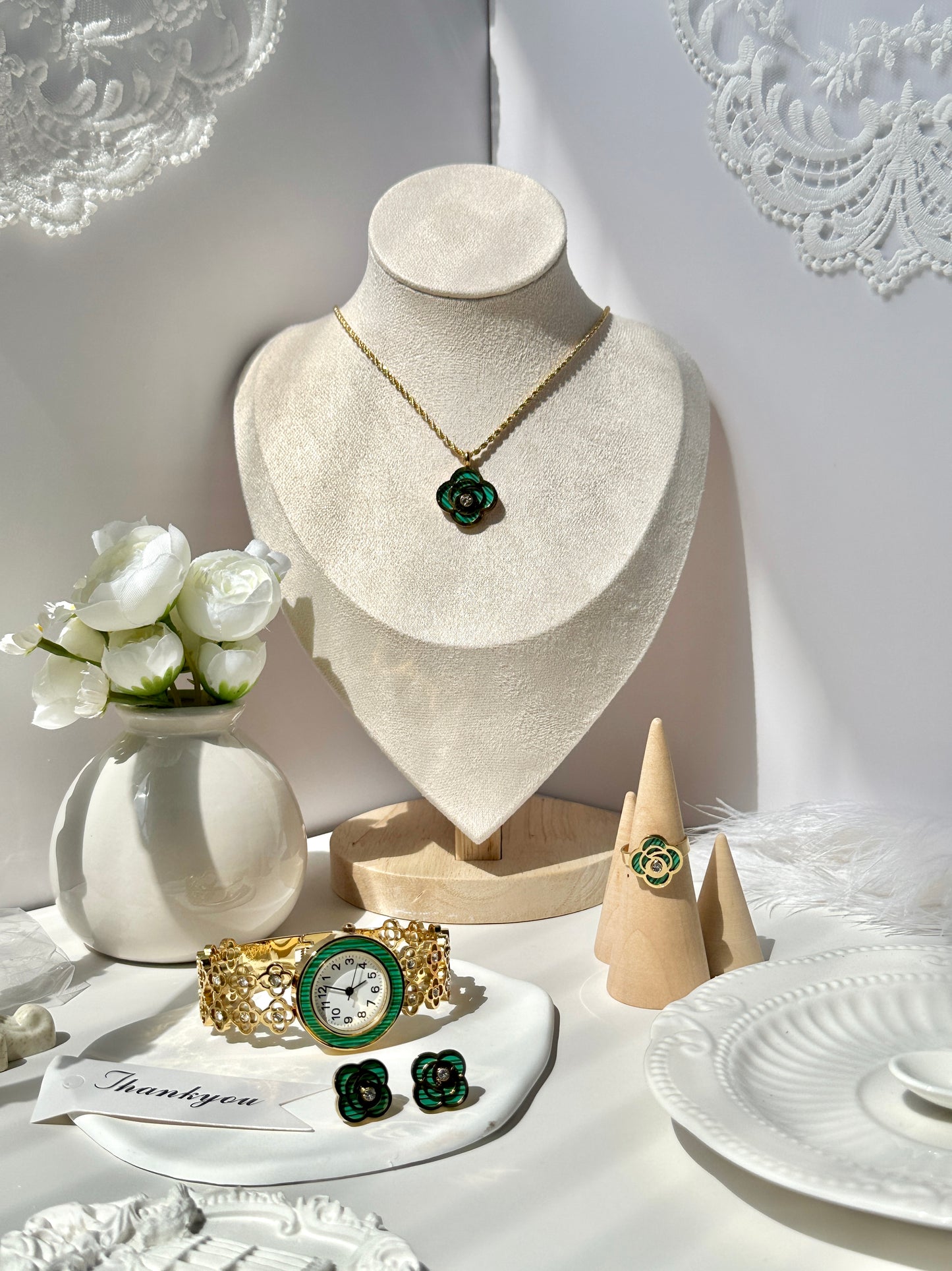 Explosive minimalist flower hollow pearl eye forest tie pure style necklace earrings ring titanium steel